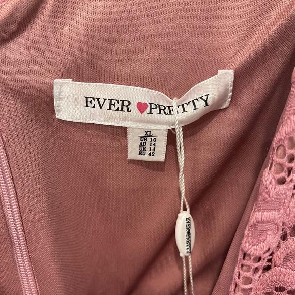 Cocktail Dress - Picture 4 of 5